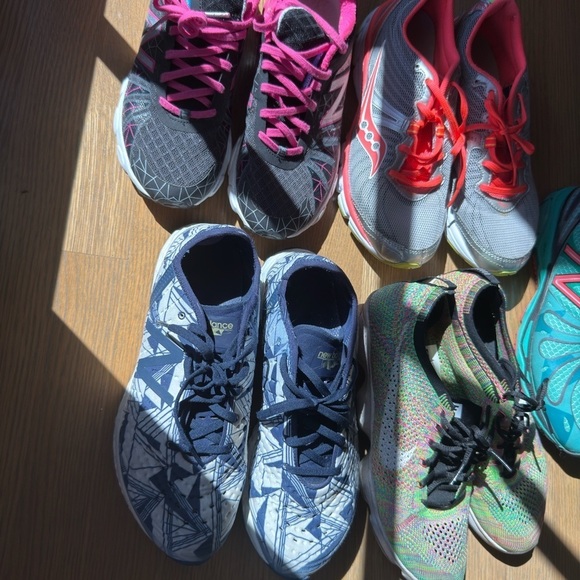 Bundle of five women’s Sneakers: Nike/ New Balance/ Saucony - Picture 11 of 12